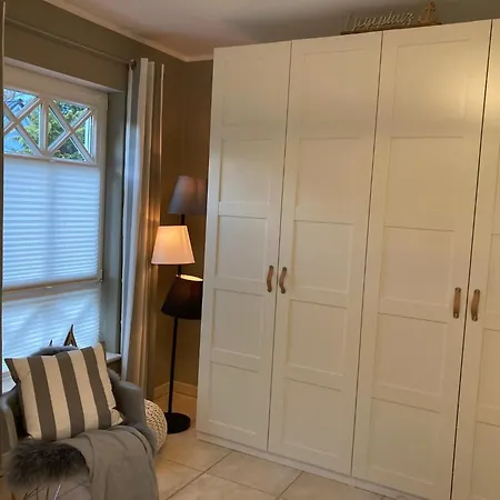 Haus Ostseezwilling 2 * Zingst